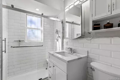 21 Fieldstone Drive #197, Hartsdale, NY 10530 - Photo 11