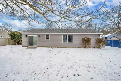 33 Loughlin Drive, Shirley, NY 11967 - Photo 33