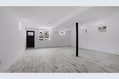 338 E 234th Street, Bronx, NY 10470 - Photo 21