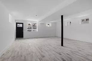 338 E 234th St, Bronx, NY 10470 - Photo 21