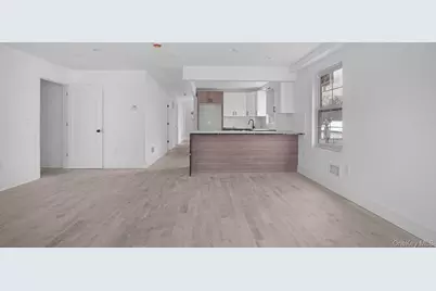 338 E 234th Street, Bronx, NY 10470 - Photo 9