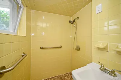 5428 65th Place, Maspeth, NY 11378 - Photo 25