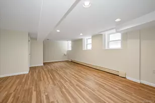 54-28 65th Pl, Maspeth, NY 11378 - Photo 21