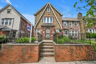 54-28 65th Pl, Maspeth, NY 11378 - Photo 1