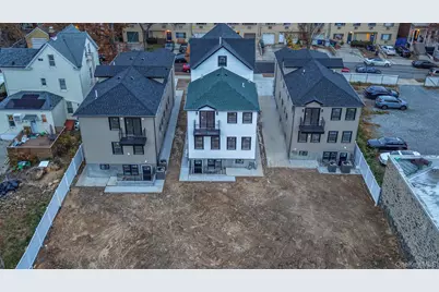 340 E 234th Street, Bronx, NY 10470 - Photo 35