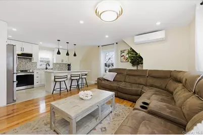 66 Elm Street, Valley Stream, NY 11580 - Photo 13