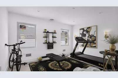 342 E 234th Street, Bronx, NY 10470 - Photo 7