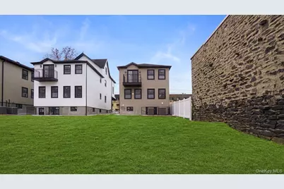 342 E 234th Street, Bronx, NY 10470 - Photo 27