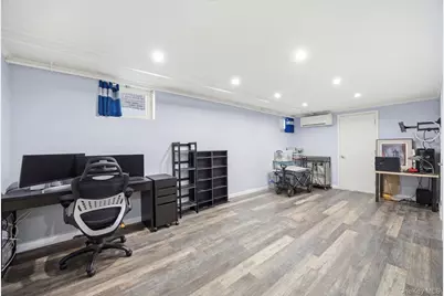 750 Swinton Avenue, Bronx, NY 10465 - Photo 13