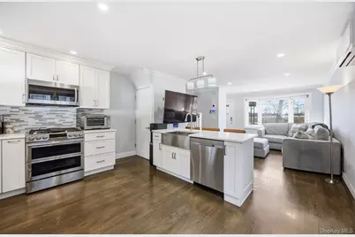750 Swinton Avenue, Bronx, NY 10465 - Photo 1