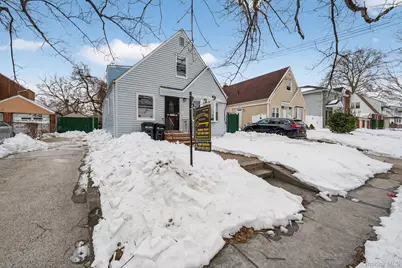 9911 205th Place, Hollis, NY 11423 - Photo 15