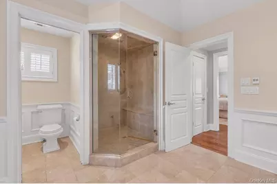 265 Northwoods Road, Manhasset, NY 11030 - Photo 23