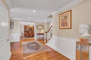 265 Northwoods Rd, Manhasset, NY 11030 - Photo 5