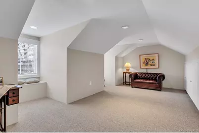 265 Northwoods Road, Manhasset, NY 11030 - Photo 27