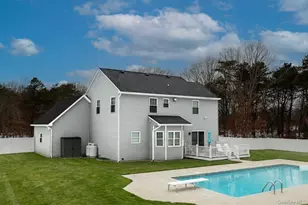 65 Doane Ave, Bellport, NY 11713 - Photo 33