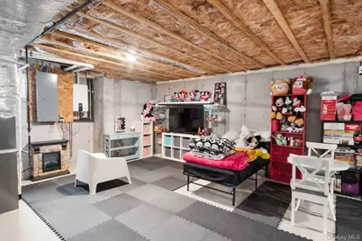 65 Doane Avenue, Bellport, NY 11713 - Photo 27