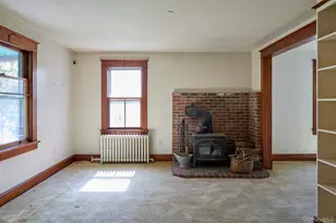 35 Union Ave, New Windsor, NY 12553 - Photo 3