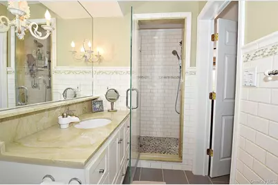 1051 Oceanfront Street #2, Long Beach, NY 11561 - Photo 9