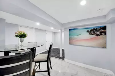 75 W Kingsbridge Road, Mount Vernon, NY 10550 - Photo 29