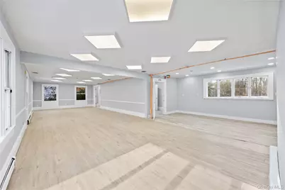 996 Haverstraw Road, Suffern, NY 10901 - Photo 7