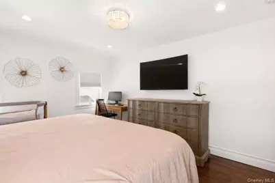 47 Smith Avenue, Islip, NY 11751 - Photo 9