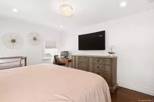 47 Smith Ave, Islip, NY 11751 - Photo 9