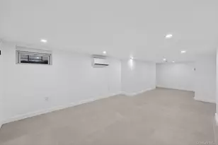 145-03 123rd Ave, Jamaica, NY 11436 - Photo 11