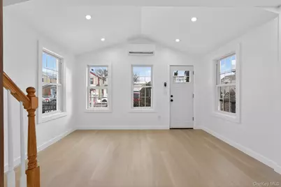 14503 123rd Avenue, Jamaica, NY 11436 - Photo 5