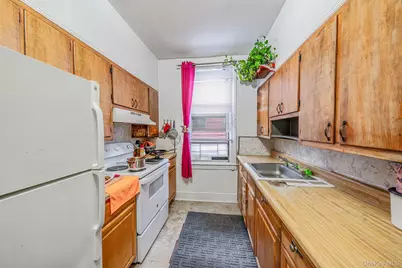 10876 38th Avenue, Corona, NY 11368 - Photo 13