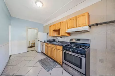 10876 38th Avenue, Corona, NY 11368 - Photo 7