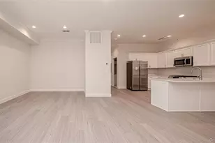 776 Fulton St, Farmingdale, NY 11735 - Photo 9