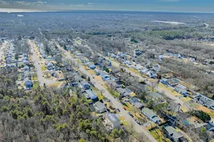 123 9th Ave, Holtsville, NY 11742 - Photo 3