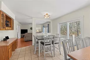 123 9th Ave, Holtsville, NY 11742 - Photo 25