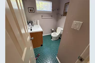 3 Vine Street, Hampton Bays, NY 11946 - Photo 5