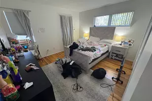 3 Vine St, Hampton Bays, NY 11946 - Photo 9