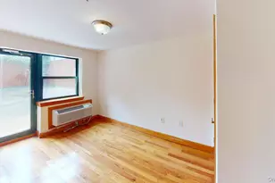 84-14 143rd St, Briarwood, NY 11435 - Photo 9