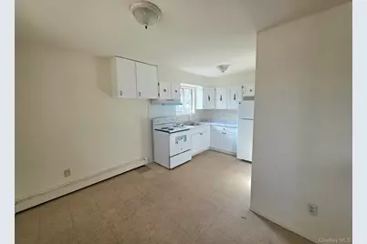 189 Grand Avenue, Shirley, NY 11967 - Photo 7