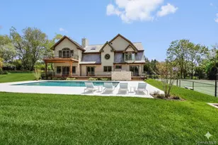 1366 Scuttle Hole Rd, Water Mill, NY 11976 - Photo 3