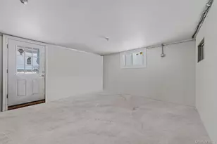 50 E Pine St, Long Beach, NY 11561 - Photo 33