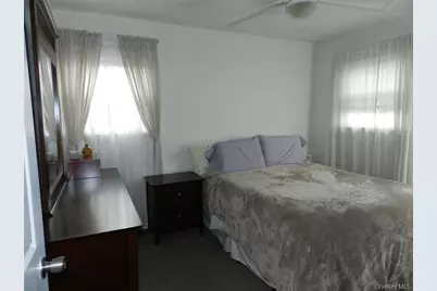 3105 Eagle Avenue, Medford, NY 11763 - Photo 5