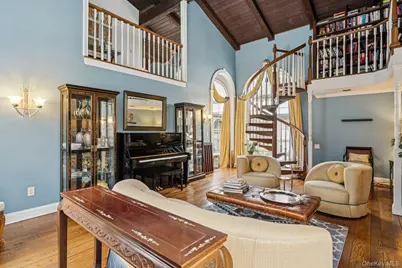 37 Bridle Path, Nissequogue, NY 11780 - Photo 7