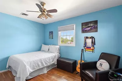 41 Evelyn Drive, Bethpage, NY 11714 - Photo 13