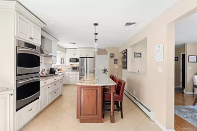 41 Evelyn Drive, Bethpage, NY 11714 - Photo 7