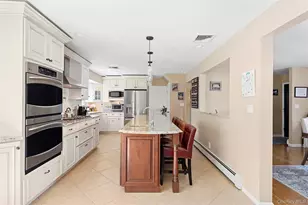 41 Evelyn Dr, Bethpage, NY 11714 - Photo 7