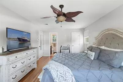 41 Evelyn Drive, Bethpage, NY 11714 - Photo 9