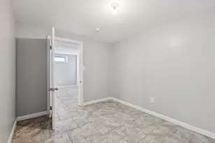 53 Hickory St, Central Islip, NY 11722 - Photo 29