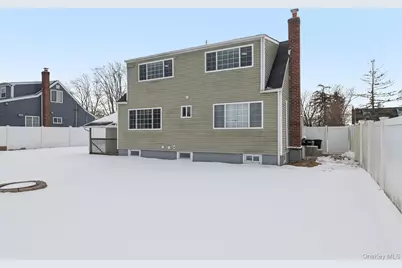 53 Hickory Street, Central Islip, NY 11722 - Photo 39