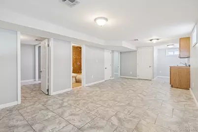 53 Hickory Street, Central Islip, NY 11722 - Photo 31