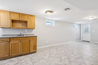 53 Hickory Street, Central Islip, NY 11722 - Photo 33