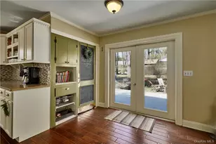 49 Maple Ave, Warwick, NY 10990 - Photo 17